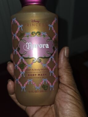 BATH AND BODYWORKS DISNEY PRINCESS " AURORA" BODYWASH NWT